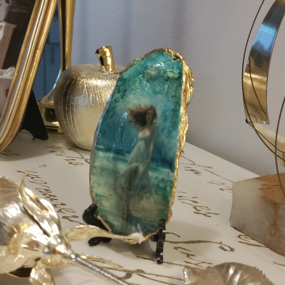 Elegant Gold and Blue Art Piece - Picture 5 of 6